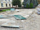 На улице Октябрьской в Тамбове начали разбирать два фонтана