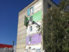 Как карточный домик сложились балконы пятиэтажки в Красносвободном