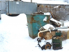 Житель посёлка Строитель украл два мусорных контейнера с территории школы