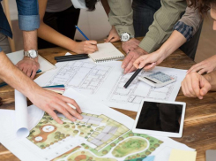 Как будет выглядеть сквер на Гастелло решали представители трех префектур 