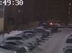 В Тамбове на Магистральной пытались сжечь Hyundai Santa Fe