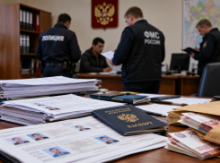 В Тамбовской области шесть человек больше трёх лет зарабатывали на фиктивной регистрации мигрантов