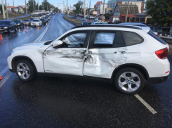 В Тамбове грузовик протаранил «BMW» на улице Астраханской