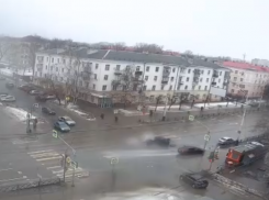 На перекрёстке Советской и 1-й Полковой снова случилась авария
