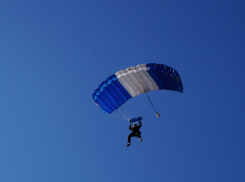 Липецкие парашютисты будут тренироваться на аэродроме «Горелое»