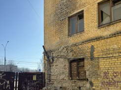 В Тамбове на Моршанском шоссе обвалилась стена многоквартирного дома