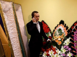 Тамбовчане подозревают сотрудников «скорой» в сговоре с похоронными бюро