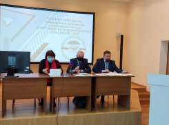 Управление по охране окружающей среды объявило благодарность экипажу мусоровоза