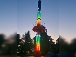 В тамбовском городском парке культуры установили новый 21-метровый аттракцион