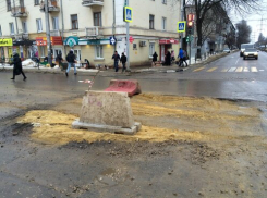 «ТКС» так и не привело улицу Гастелло в порядок после ремонта коллектора