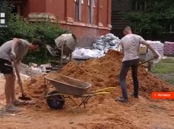 Кто заплатит подросткам за капремонт школы в Котовске?