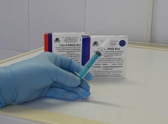 В медучреждениях Инжавинского района появились назальные прививки от коронавируса