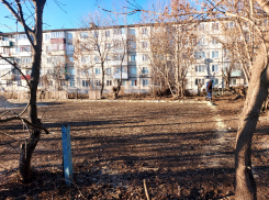 Администрация Тамбова обещает восстановить заброшенную детскую площадку на улице Франко