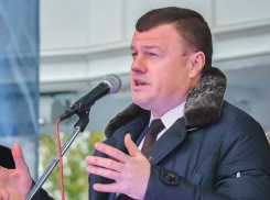 О квартирах для детей сирот Александр Никитин поднял вопрос на Совете Федерации
