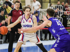 Тамбовские баскетболисты уступили в домашнем матче с «Челбаскетом»