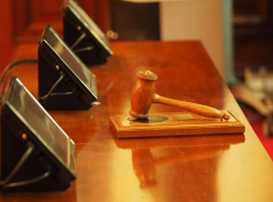 В Бокино 41-летняя женщина в квартире закрыла помощника нотариуса