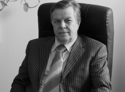 В Тамбове скончался директор института нанотехнологий и наноматериалов ТГУ Юрий Головин