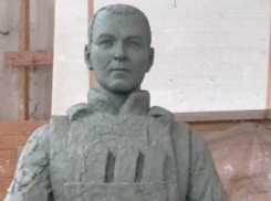 У школы в селе Инжавинского района установят памятник участнику СВО