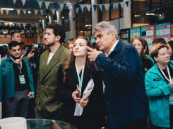 Партия «Новые люди» поддержала идею сделать тамбовский мёд частью регионального бренда