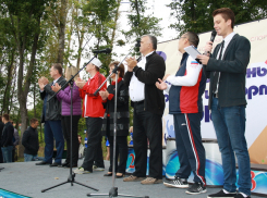 Парад спортсменов, легкоатлетическая эстафета и бои по правилам ММА - областной День здоровья и спорта обещает стать особенным