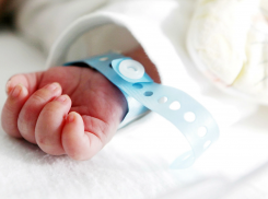 В Тамбове под бой курантов в перинатальном центре родился мальчик 