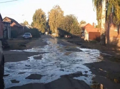 На севере Тамбова вновь образовались реки канализации