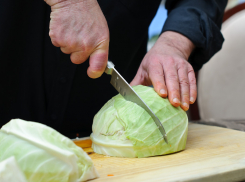 В Тамбовской области подешевела капуста, и резко упал спрос на сахар