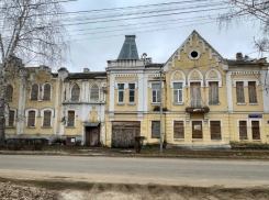 «Готика» в центре Тамбова обрела хозяина с третьей попытки