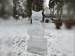 В усадьбе Асеевых тает лёд стоимостью 3 миллиона рублей