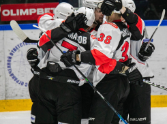 ХК «Тамбов» прервал трёхматчевую серию проигрышей победой над «Зауральем»