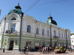 В Тамбове запустили «выполнимую миссию» и устроили кулачные бои на площади Музыки