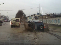 Внедорожник на Пролетарской нашел вход в метро