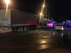 В Тамбове в ДТП с участием фуры и автобуса погибла женщина