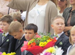 Первые лица региона поздравили тамбовчан с началом учебного года