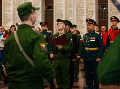 Тамбовские новобранцы Преображенского полка приняли присягу в Музее Победы 