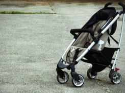 Бросила коляску и ушла: в Тамбове разыскивают #яжемать 