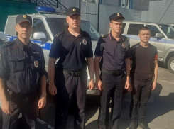 Уваровские полицейские спасли женщину из пожара