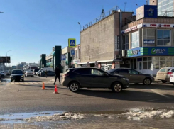 Рядом с Центральным рынком Тамбова «Ниссан» сбил женщину