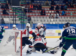 ХК «Тамбов» перебросал «Югру», но для победы этого оказалось мало