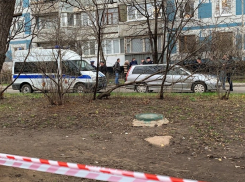 На севере Тамбова 11-классница выпала из окна