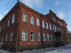 Земля осталась за гимназией! 