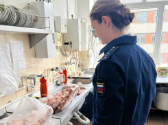 В Мучкапской школе учащимся давали «урезанные» обеды в столовой