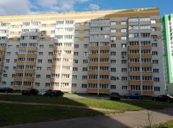 Жители дома по улице Свободная жалуются губернатору на бездействующую управляющую компанию