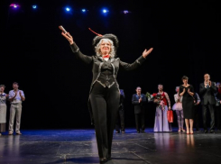 Прима тамбовского драмтеатра Валентина Попова отмечает День рождения