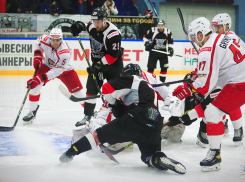 «Ругайте нас после матча, имеете право»: ХК «Тамбов» потерпел четвёртое поражение подряд