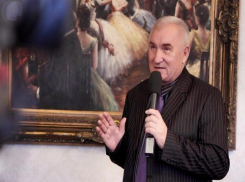 Директора музея Рахманинова Александра Ермакова наградили вместе с Кобзоном и Градским  