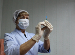 В тамбовские поликлиники завезли вторую партию вакцины от гриппа