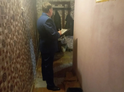 В общежитии Моршанска обнаружены тела двух зарезанных мужчин 