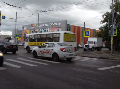 Из-за строительства ТРЦ в Тамбове изменят схему движения на улице Мичуринской