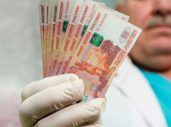 Тамбовским медикам снова пообещали доплаты за работу с коронавирусом